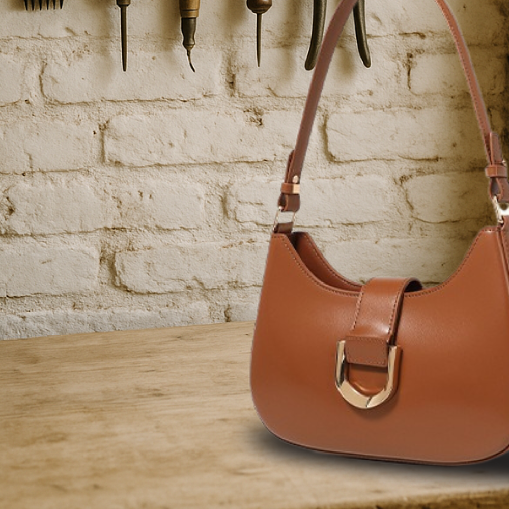 BELFAVE | Stylish U-shaped buckle crossbody handbag